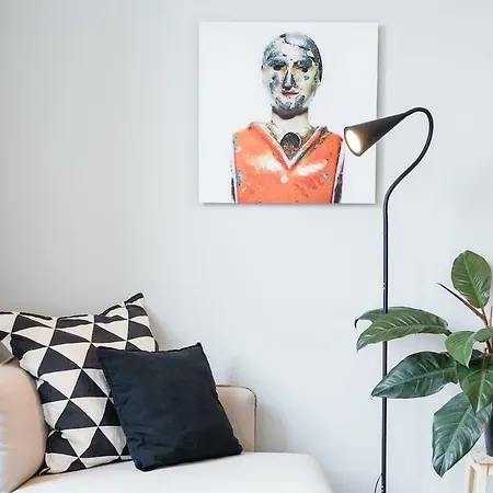 Apartment Baixa24 •p2r• Bright In Vibrant Downtown