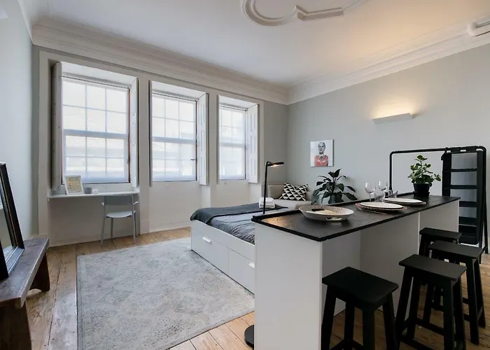 Baixa24 •p2r• Bright In Vibrant Downtown * Oporto